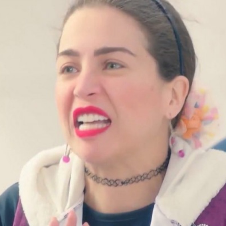 مي عز الدين 