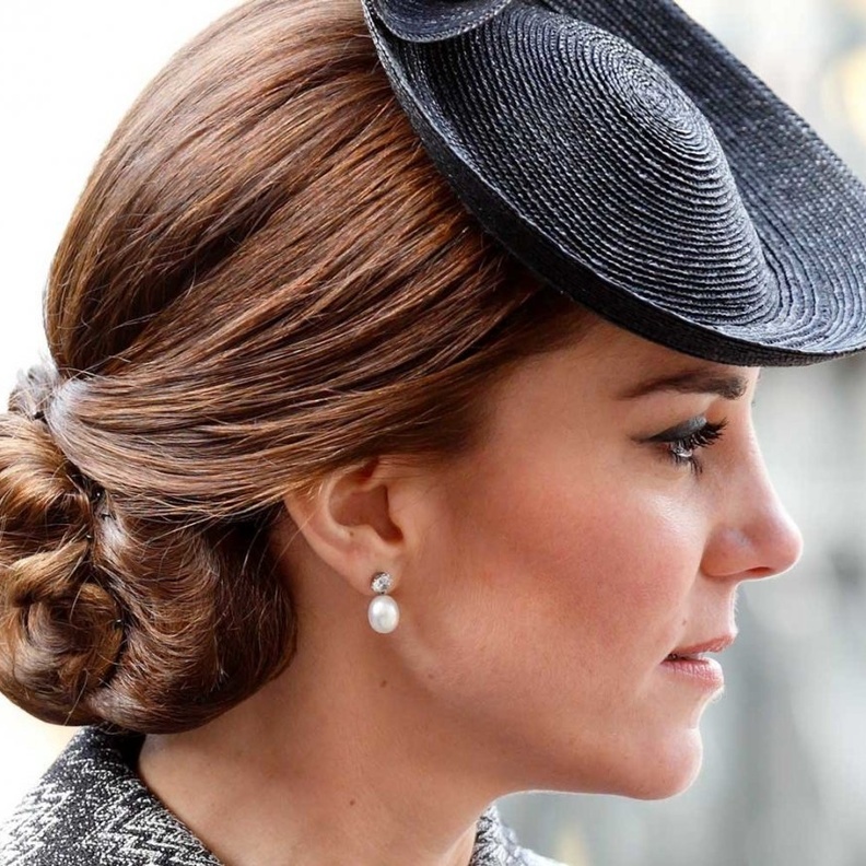 فرد الشعر على الوجه يناسب ميغان