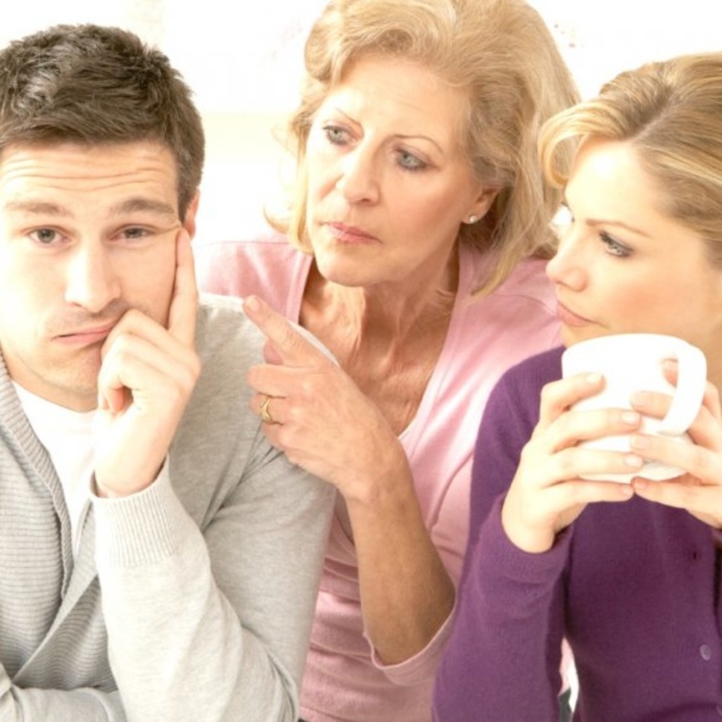 استعيني فقط بأمه لحل المشاكل الكبيرة