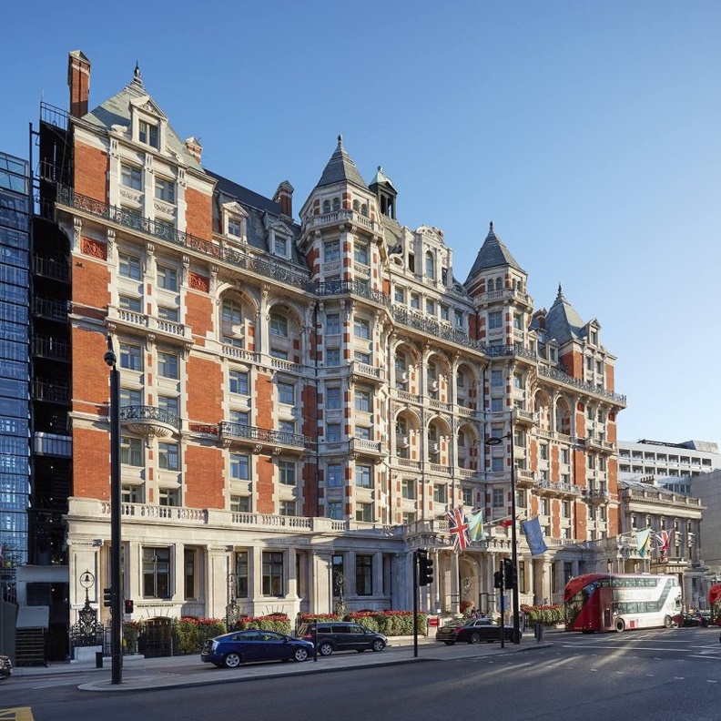 الفندق الراقي "ماندارين أورينتال هايد بارك، لندن" Mandarin Oriental Hyde Park London
