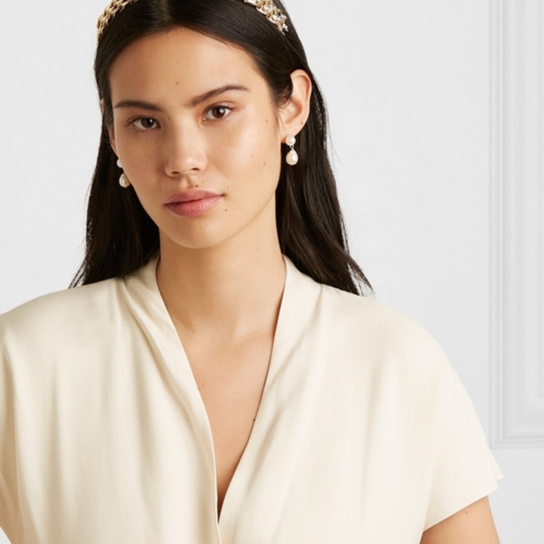 اكسسوار شهر ذهبي من Dolce & Gabbana 