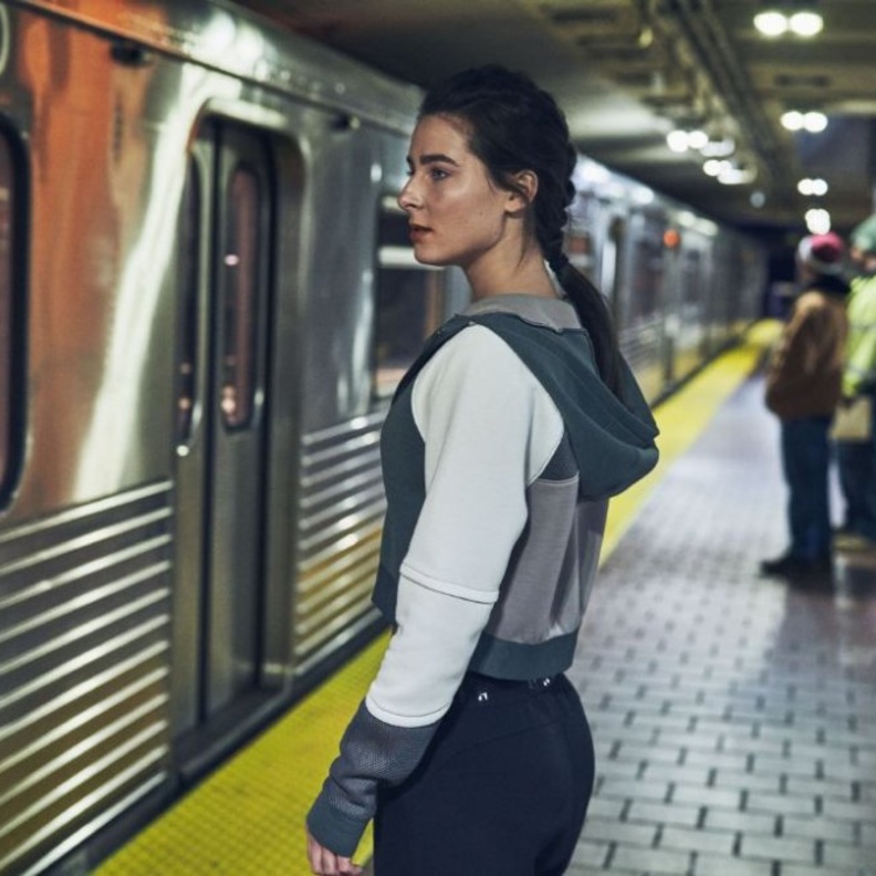  Under Armourدليلكم لموضة الملابس الرياضية!