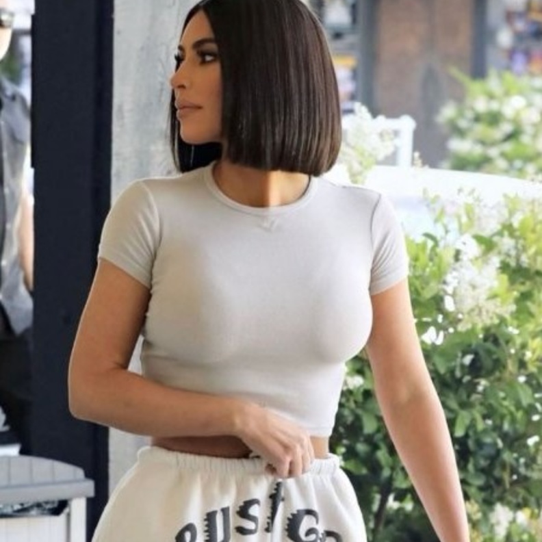 تسريحة الشعر البلاتيني المموجة