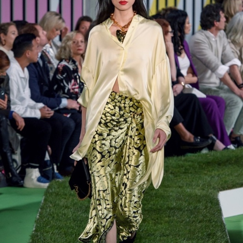 تنانير طويلة محتشمة لإطلالة مختلفة في عيد الفطر 2019