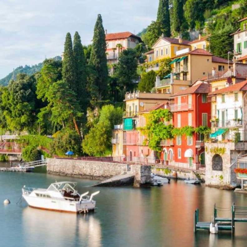 اختر الوقت المناسب لزيارة بحيرة كومو