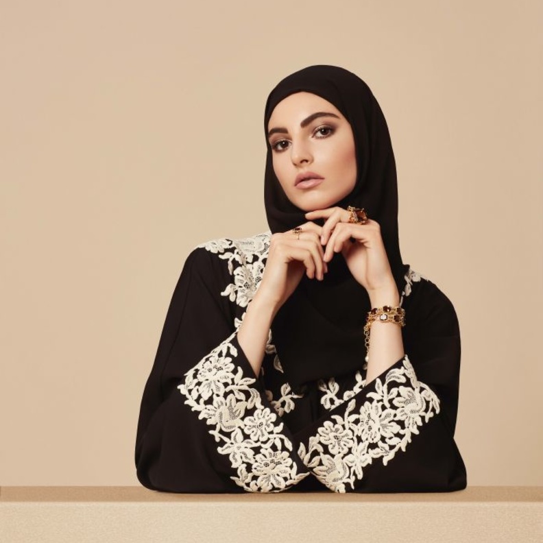 Abaya أسلوب الماكياج الجديد لعام 2019 من Dolce&Gabbana Beauty