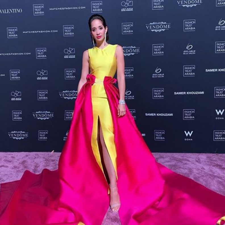 تنسيق الألوان الجريئة كما قدمتها دور شانيل، سان لوران، جاكموس،بالنسياغا وماكوين