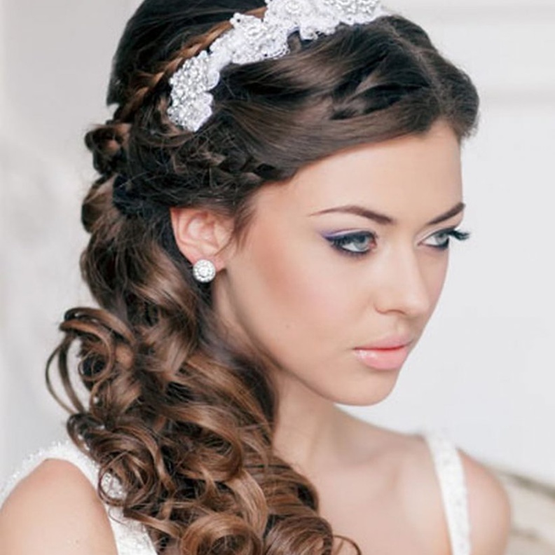 ماسكات المحلب رائعة في تطويل الشعر