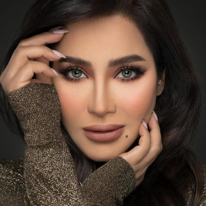 أجدد رسمات عيون مشرقة استوحيها من لجين عمران