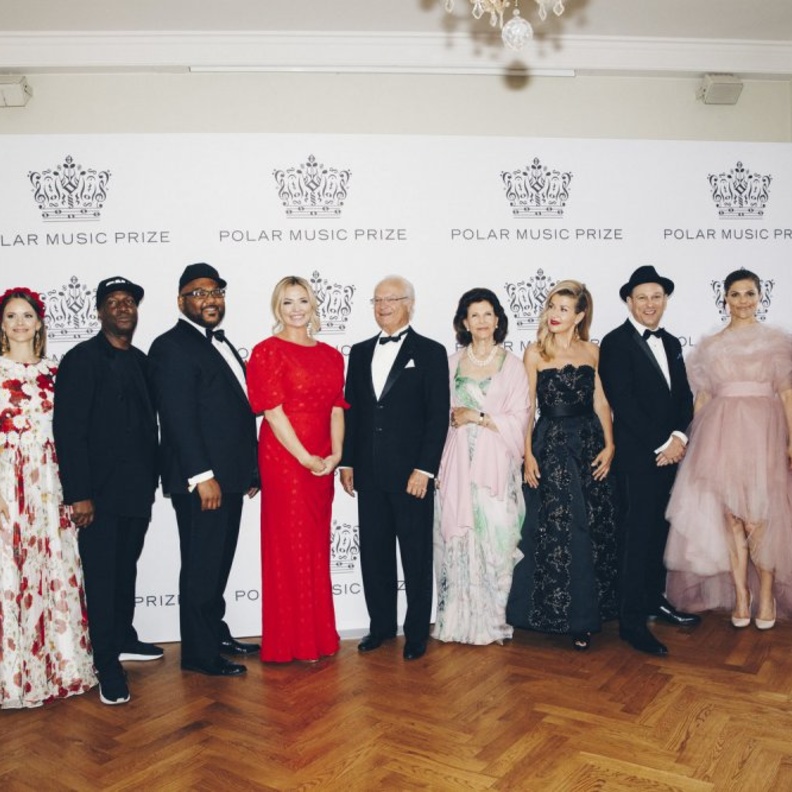 العائلة الملكية السويدية في حفل توزيع جوائز الموسيقى