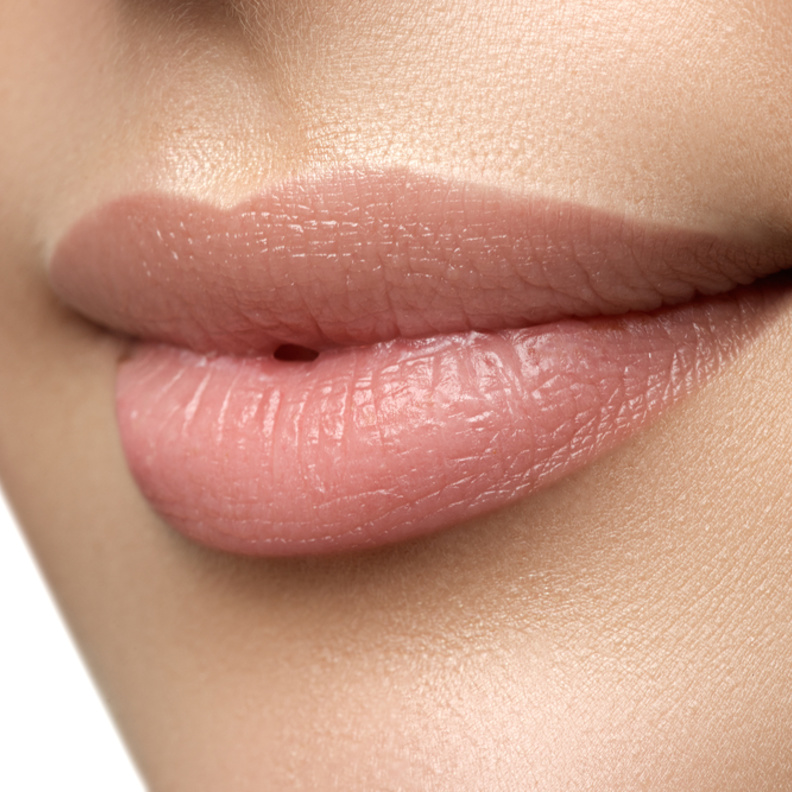 ان الكثير من النساء يتطلعون إلى زيادة حجم ونعومة شفاههم