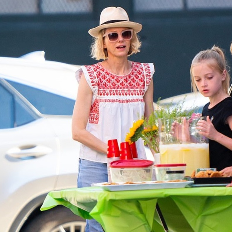 ناعومي واتس