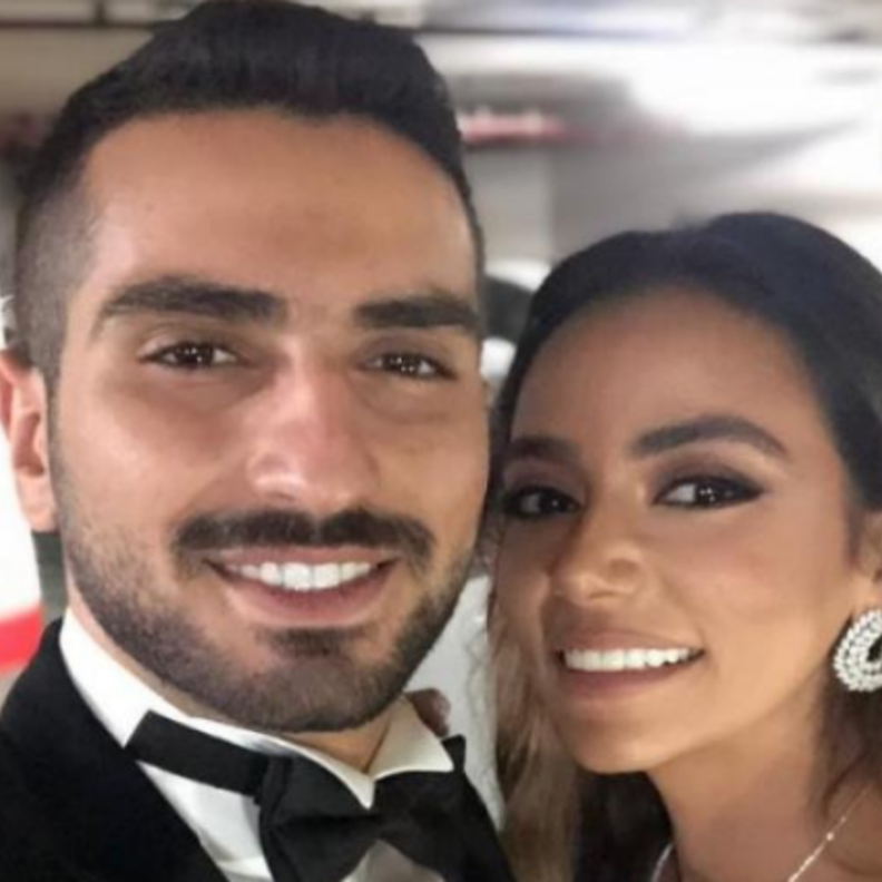 محمد الشرنوبي وخطيبته