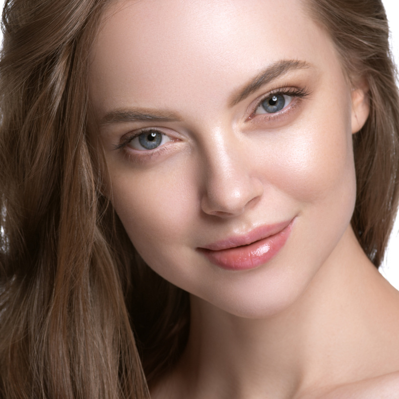 اكتشفي أهم مكياج لعطلات الموسم