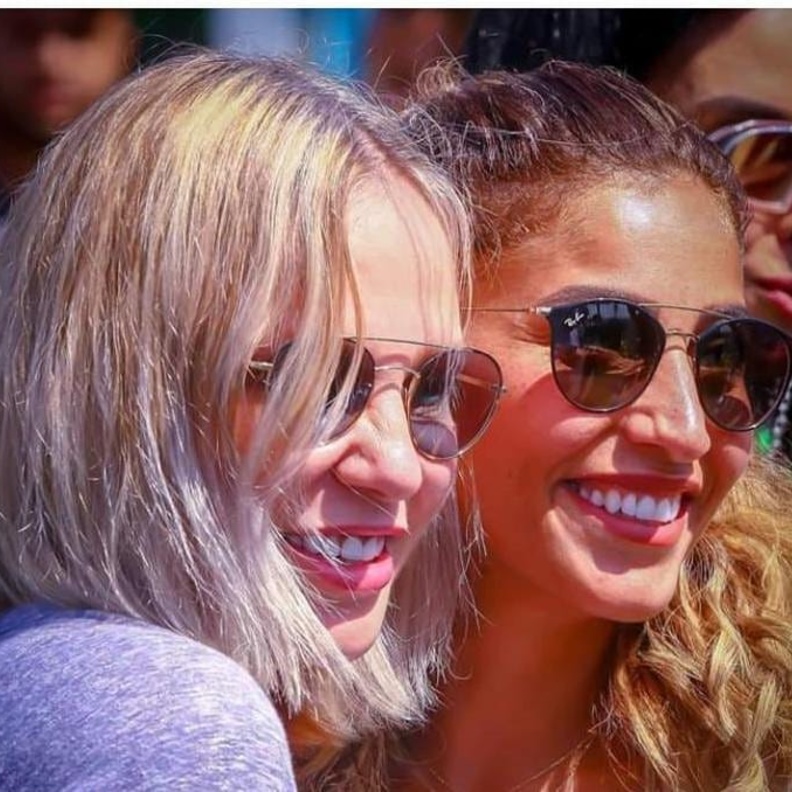 دينا الشربيني وشيرين رضا 