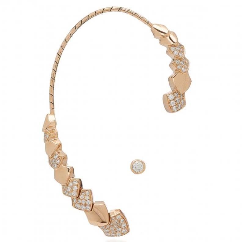 أقراط من لين بان Lynn Ban