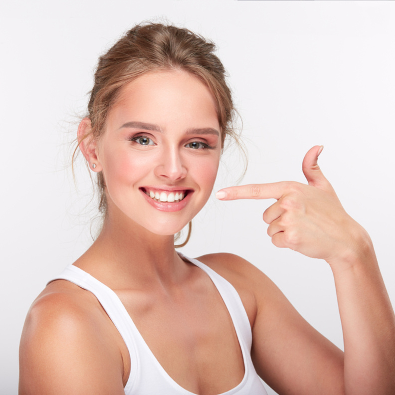 أسنانك من أول الأشياء التي يلاحظها الناس ؛ إنها علامة على الصحة بالإضافة إلى الثقة