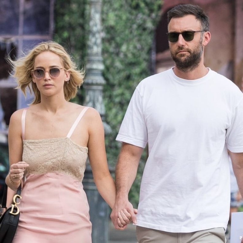 أبطال مسلسل Friends يطلبون 20 مليون دولار لكل منهم عن كل حلقة جديدة يظهرون فيها في المسلسل