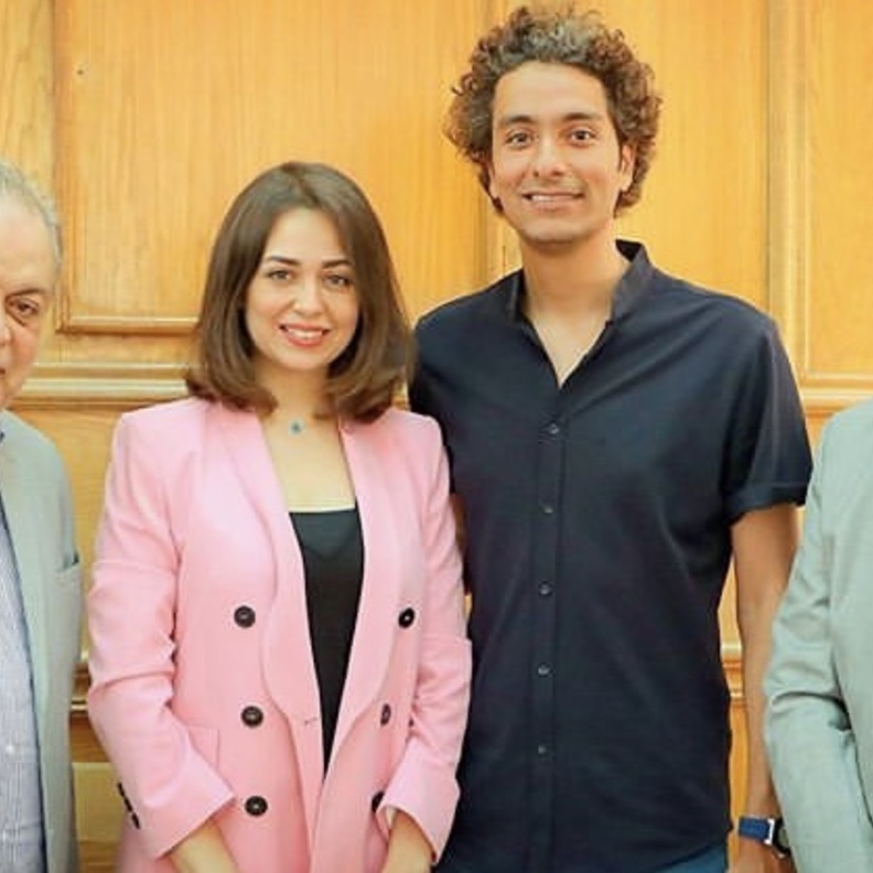 هبة مجدي وزوجها