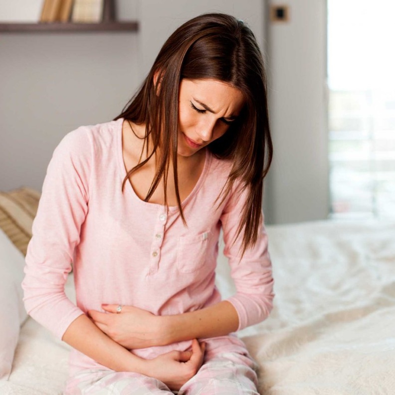  انتفاخ البطن من أعراض أنيميا البحر المتوسط