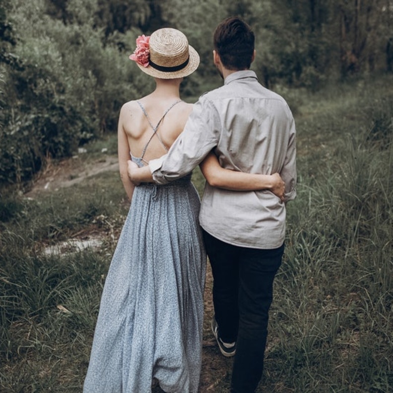  الإخلاص والوفاء ميزة مهمّة لكن للأسف لا يتحلّى بها الجميع