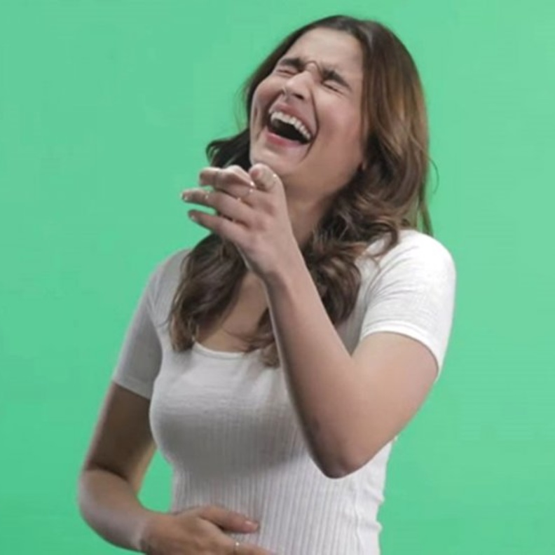 عليا بهات Alia Bhatt تطلق قناة جديدة على موقع يوتيوب