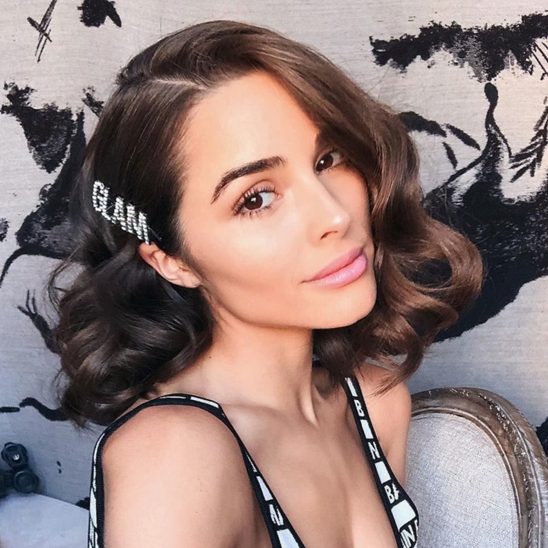  ذيل الحصان مع الفقاقيع العصرية