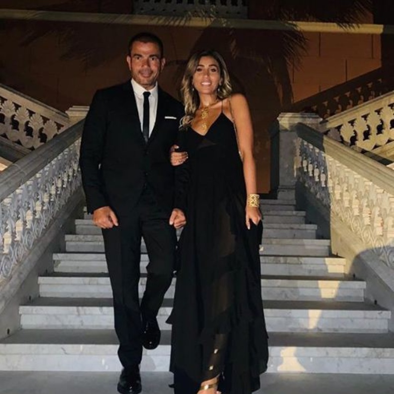 إرتدت دينا الفستان نفسه في حفل ختام مهرجان الجونة السينمائي سبتمبر العام الماضي