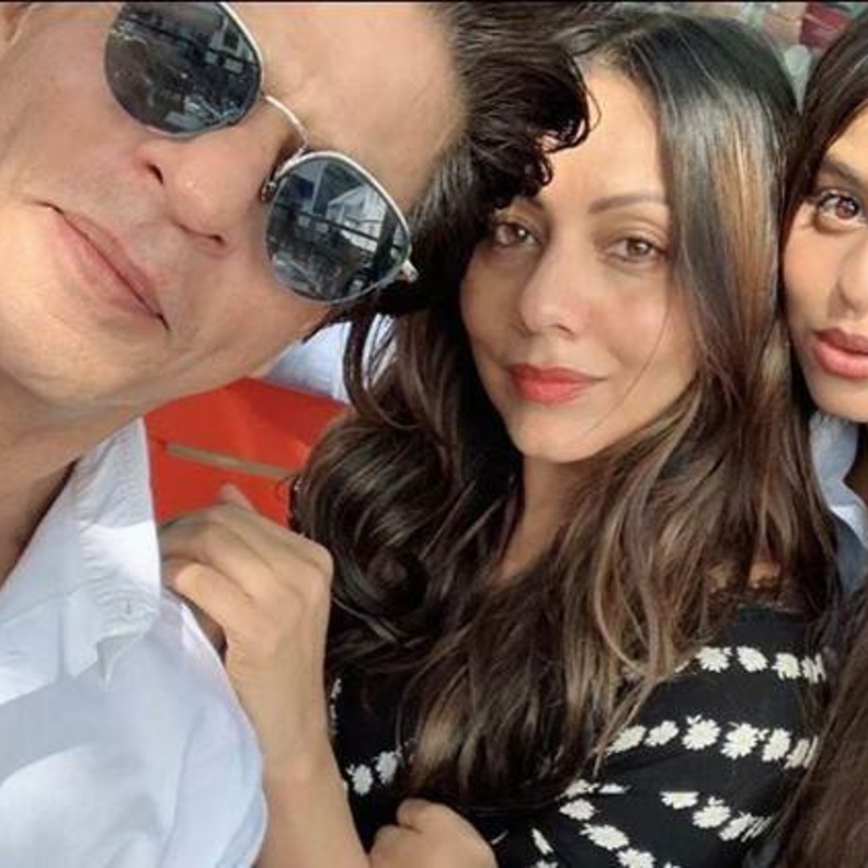 سوهانا خان تخرجت من المدرسة الثانوية في لندن