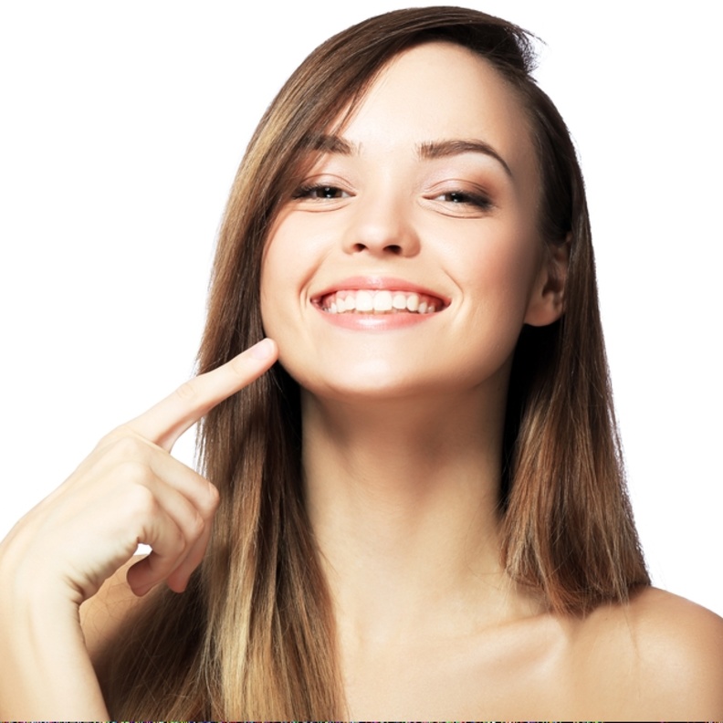 اتبعي أفضل خلطات طبيعية تساعدك في التخلص من اسمرار زوايا الفم