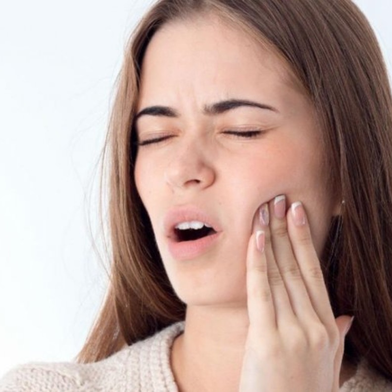  شلل الوجه النصفي مرض يمكن الشفاء منه