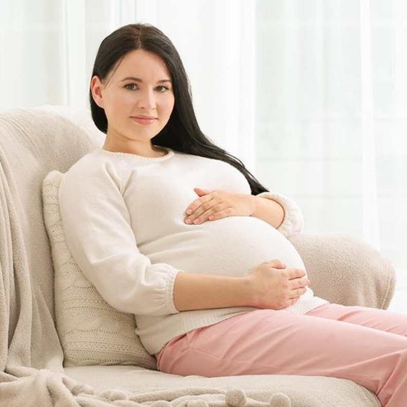 أسباب عدم وجود طلق في الشهر التاسع