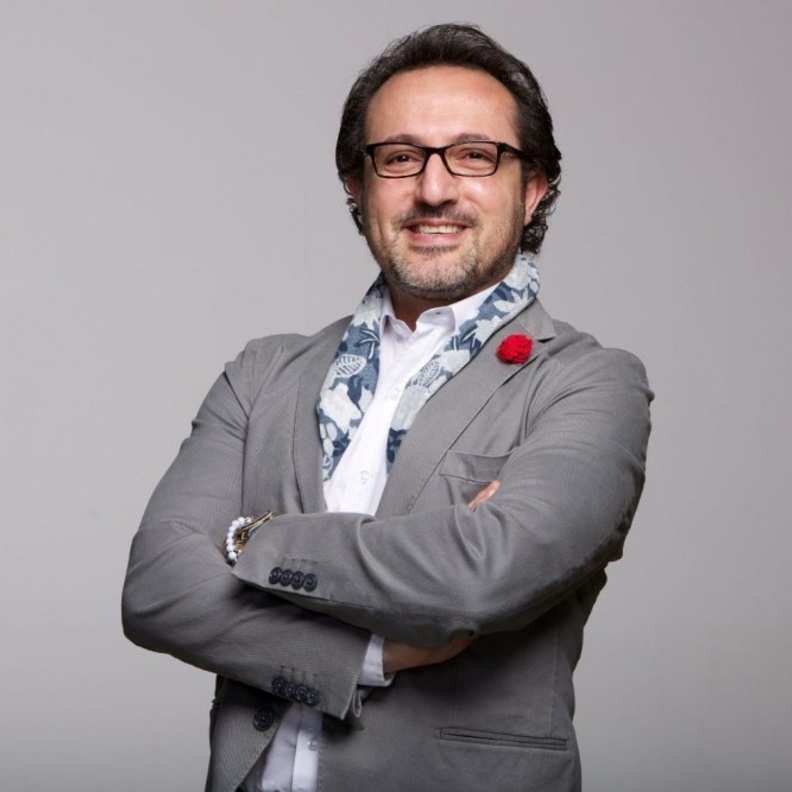 الإعلامي شريف مدكور