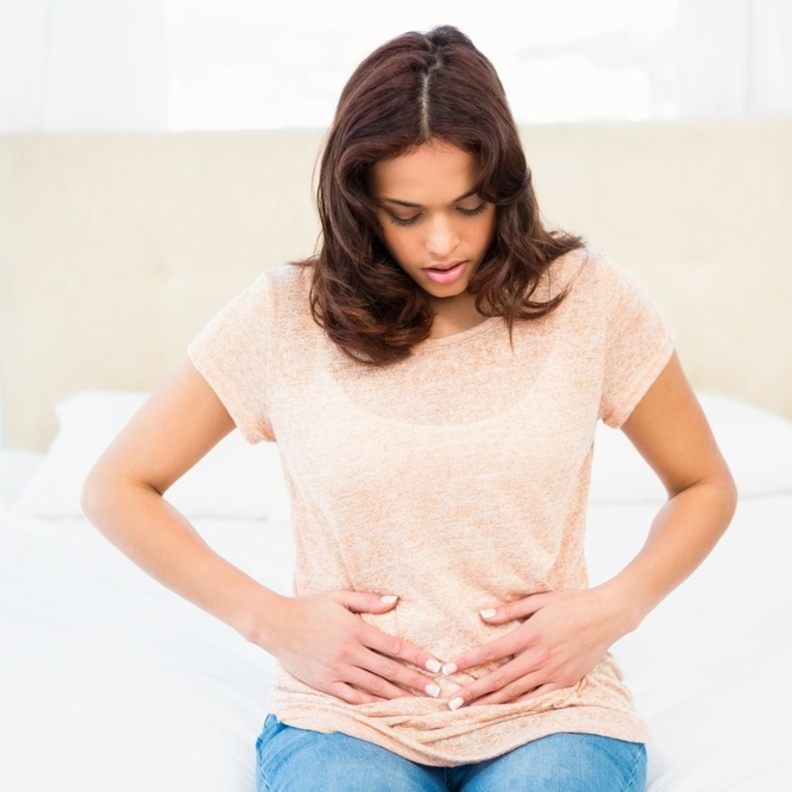 أعراض فتق البطن وطرق علاجه