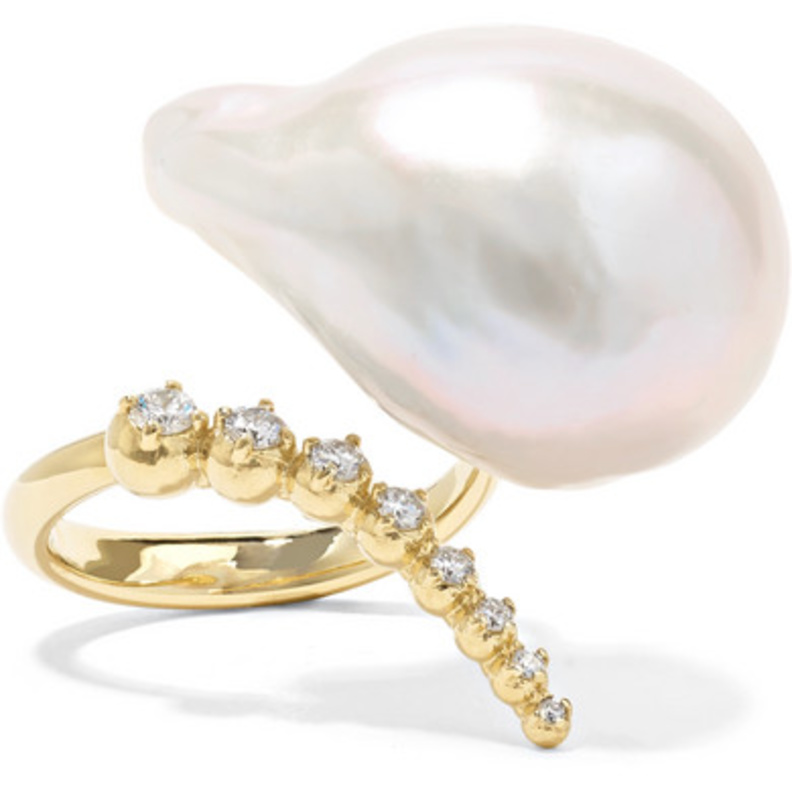 اساور لولو متوازية ومحكمة بقطعة ذهب مزينة بالألماس من Anissa Kirmeche