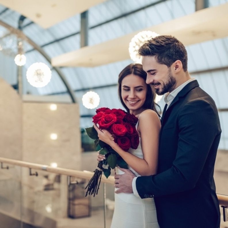 أهم 8 صفات يتمناها الرجل في أنثاه