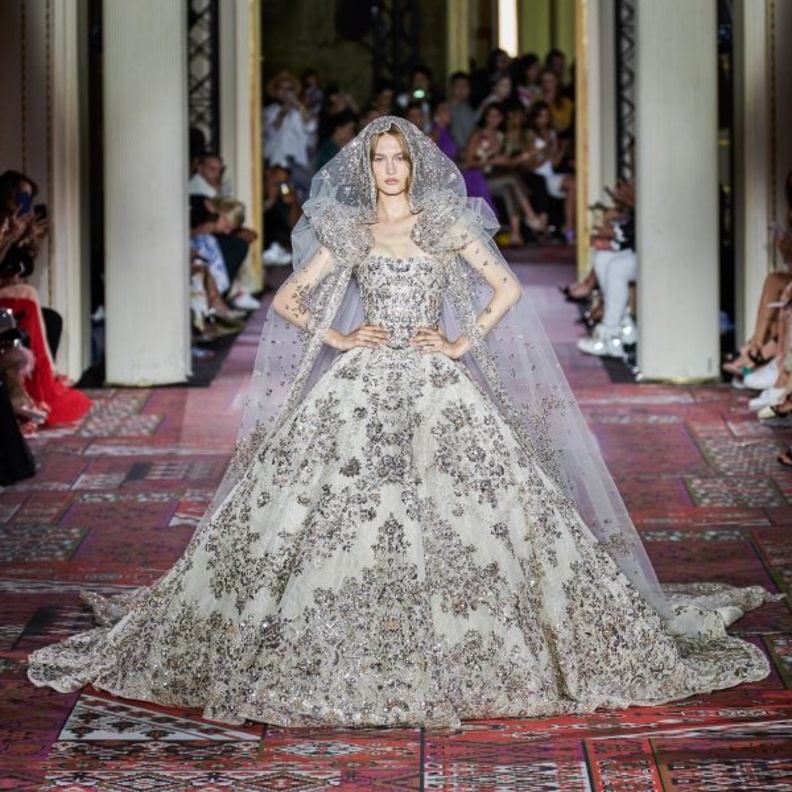 فستان زفاف Ralph & Russo من اسبوع الموضة الباريسي خريف شتاء 2020