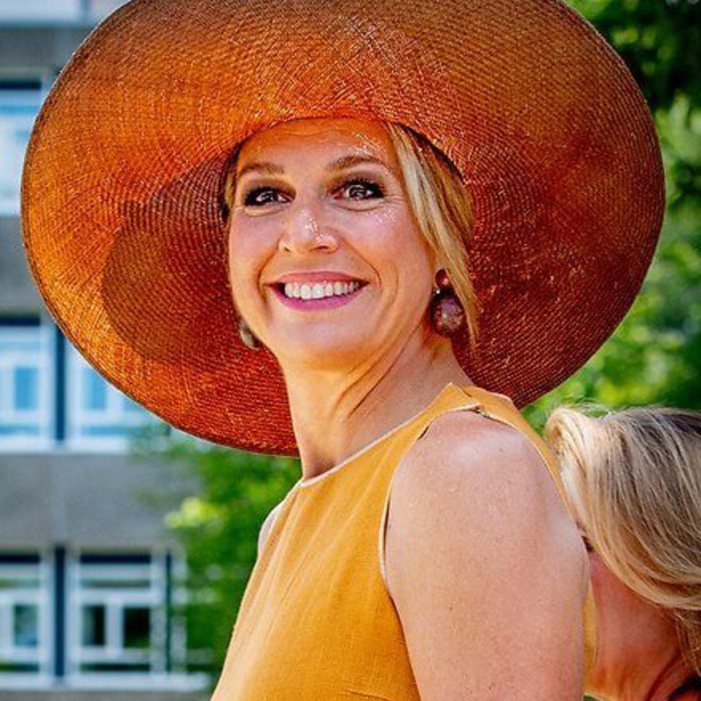 افتتحت الملكة ماكسيما ملكة هولندا جامعة برمجة في أمستردام