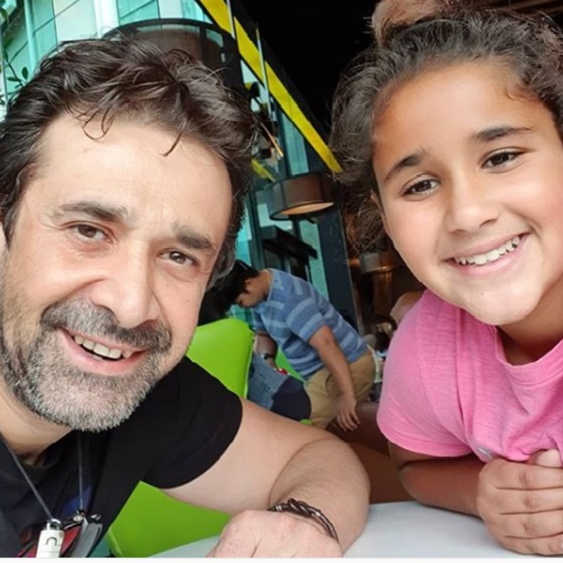 كريم عبد العزيز وابنته ملك