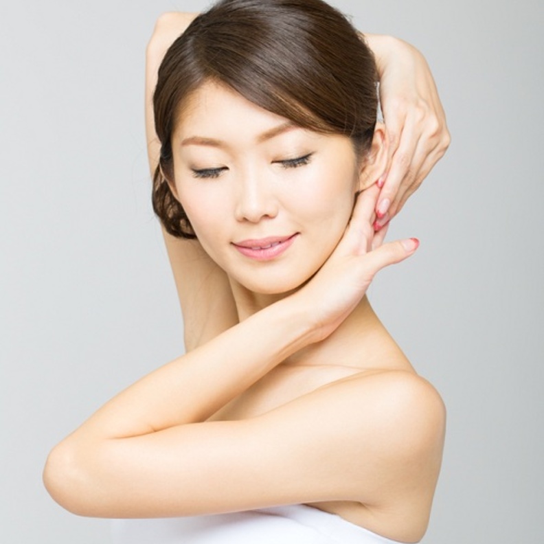 تعرفي على اهم الوصفات للتخلص من رائحة العرق الكريهة