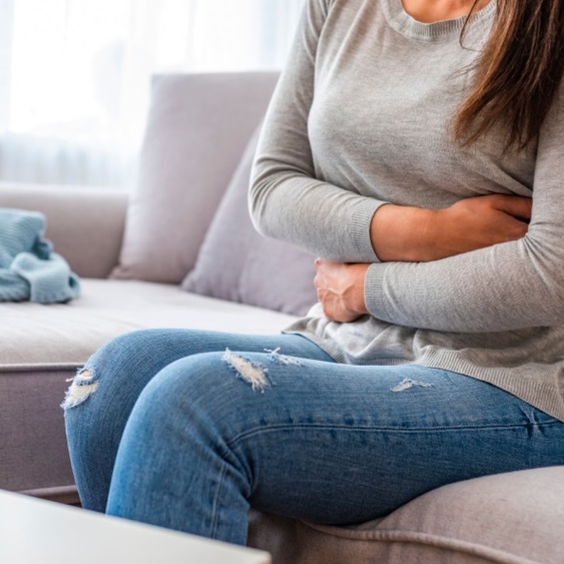 مشروبات طبيعية تساعد على تخفيف آلام الدورة الشهرية