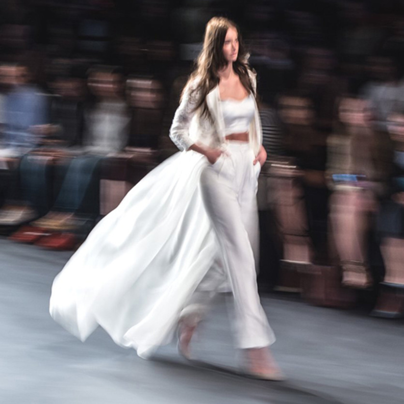 معهد دبي القضائي ينظم برنامج "قانون الأزياء والموضة"