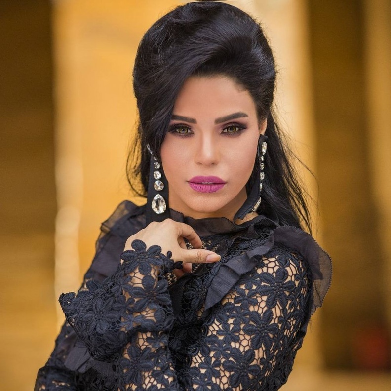 وفاة شقيقة الفنانة أمينة