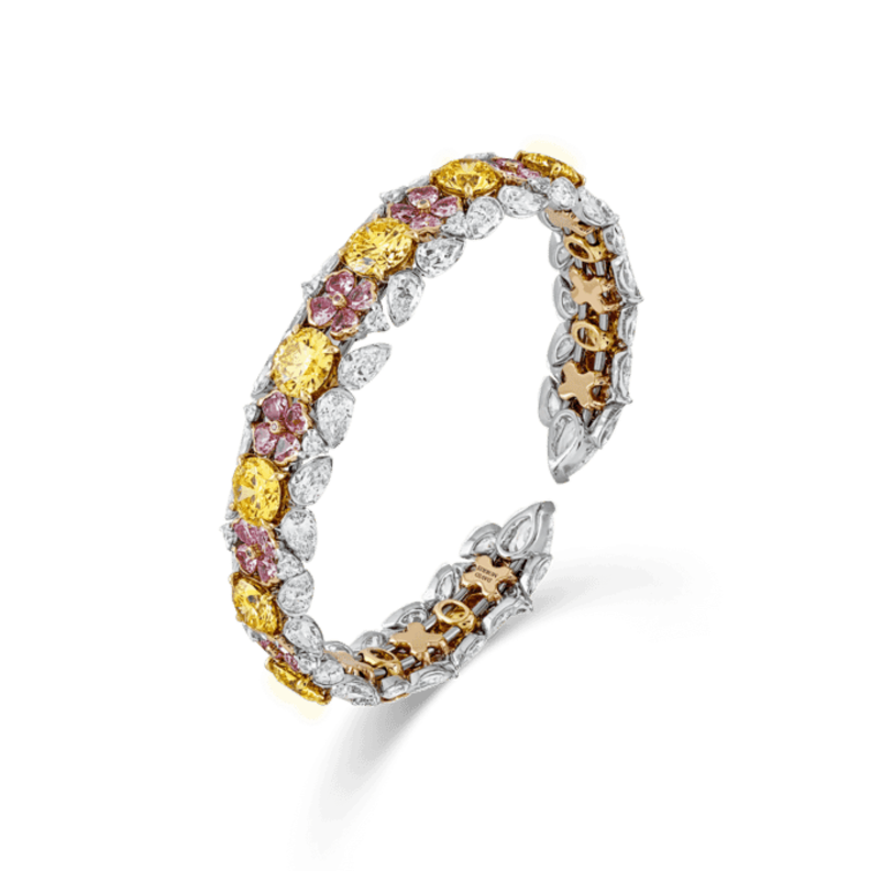 أقراط خيالية من ابتكارات Les Ciels من Chaumet