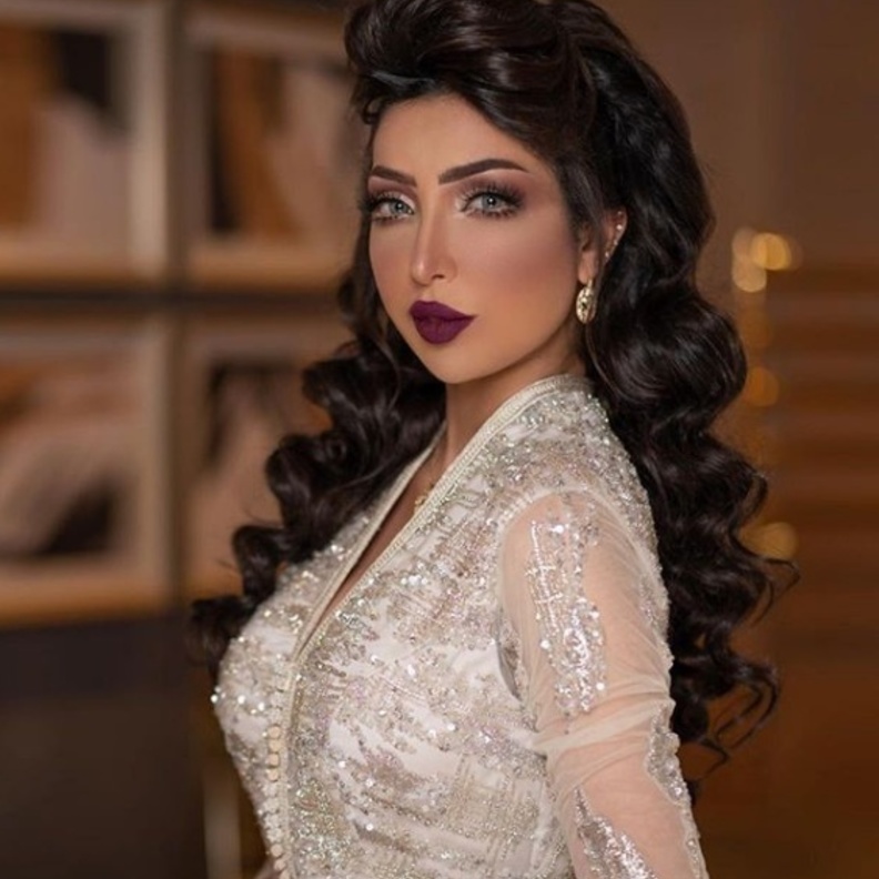 دنيا بطمة ترد على محمد عساف بشكل صادم