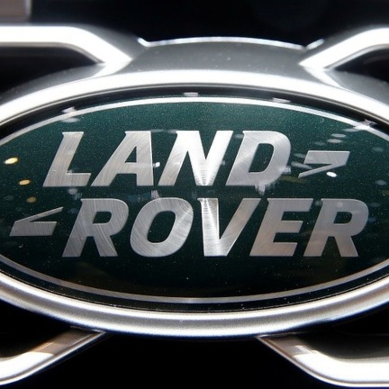 تسريبات جديدة عن سيارة Defender من لاند روفر