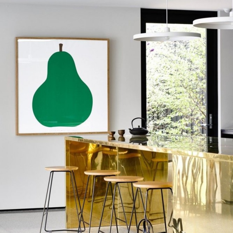  اللون الذهبي البراق في ديكور المطبخ العصري