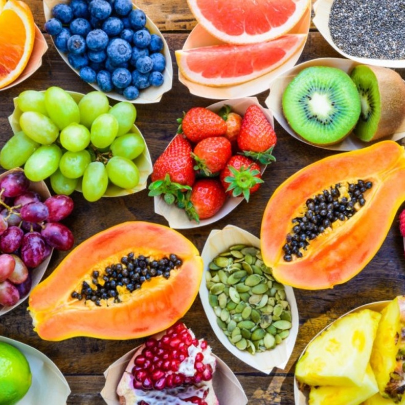  5 اطعمة غنية بفيتامين د لتناولها خلال الصيف