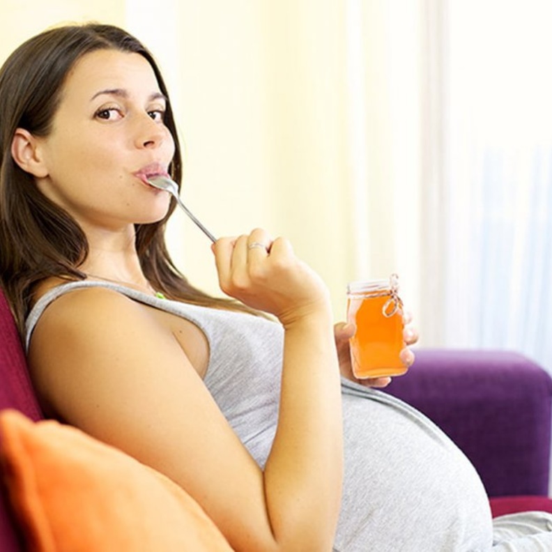 فوائد عسل النحل للحامل والجنين