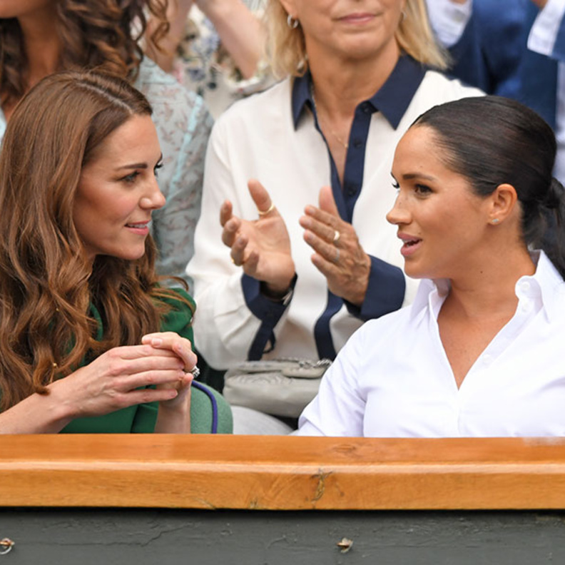 كيت ميدلتون بإطلالة خضراء أنيقة في يومها مع ميغان ماركل في ويمبلدون